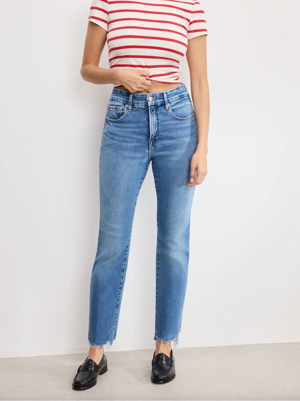 Good American Good Classic Straight Raw Hem Jean Size 6/28